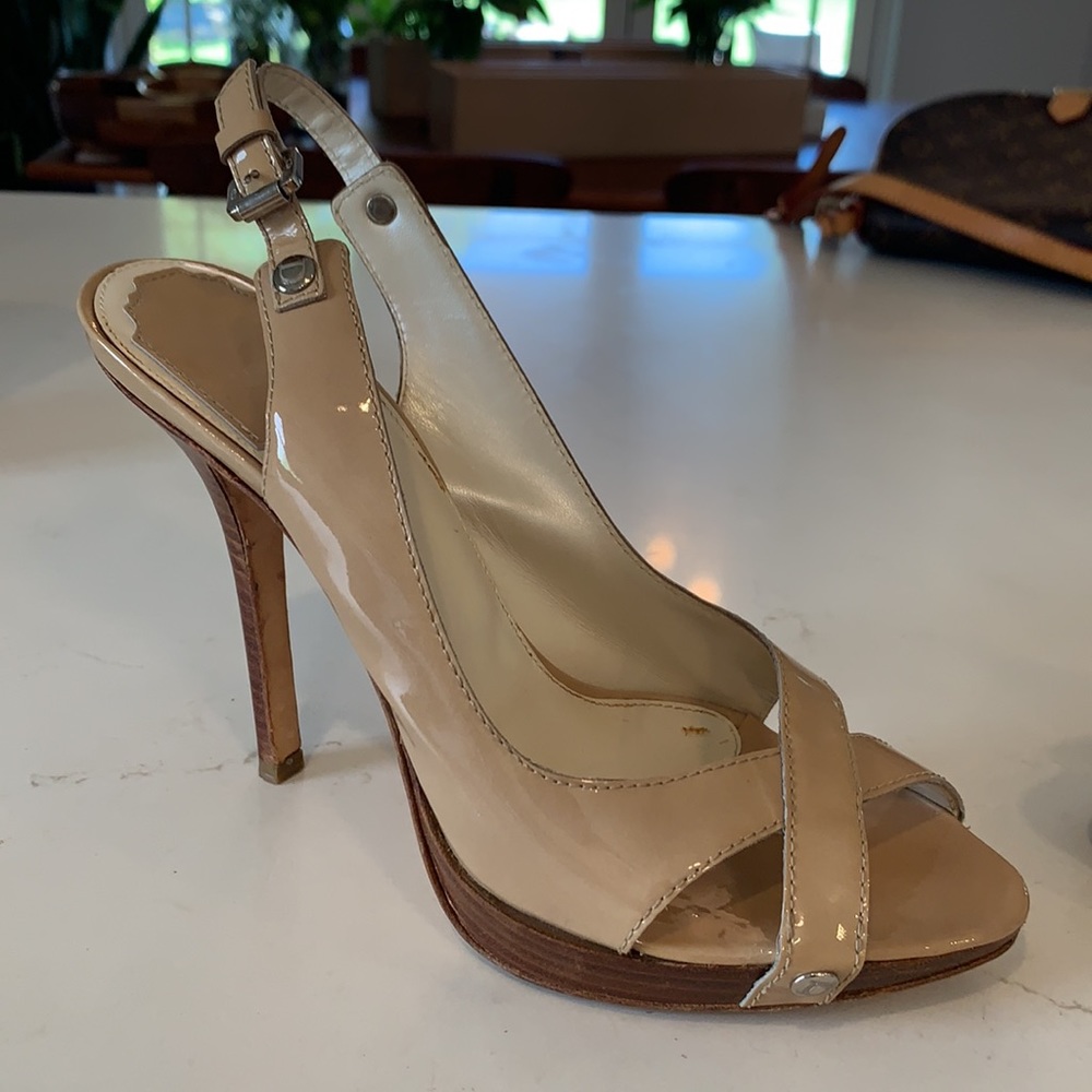 Christian Dior patent leather platform pumps - Picture 4 of 16